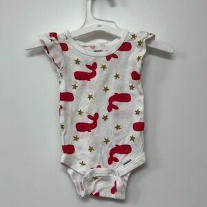 NWOT GERBERS WHALE and GOLD SPARKLY STARS ONSIE 0-3 months